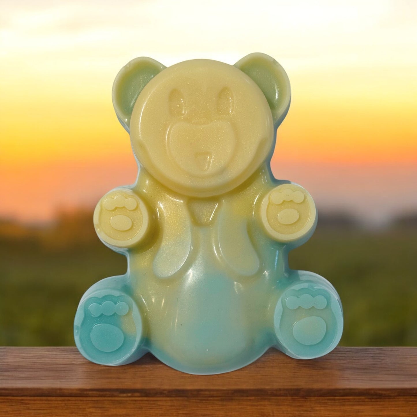 Summer: Medium Wax Melt Bear